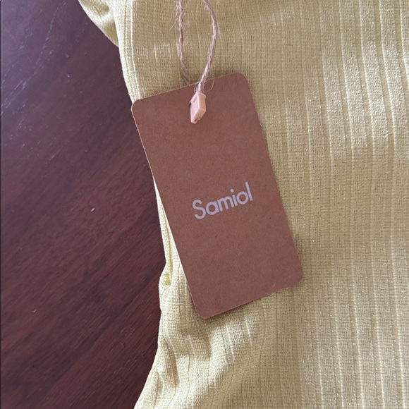 Lime Green Ribbed Bikini Set - Picture 2 of 3